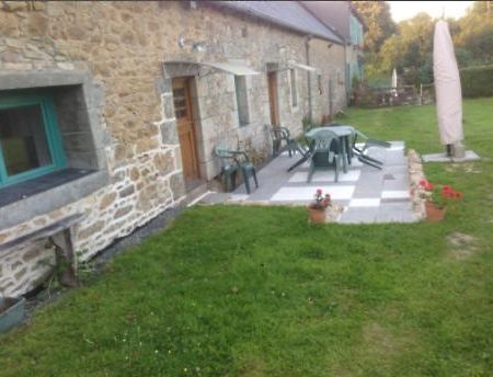 Captivating 2-Bed House With Log Burner In Kerien Exterior photo